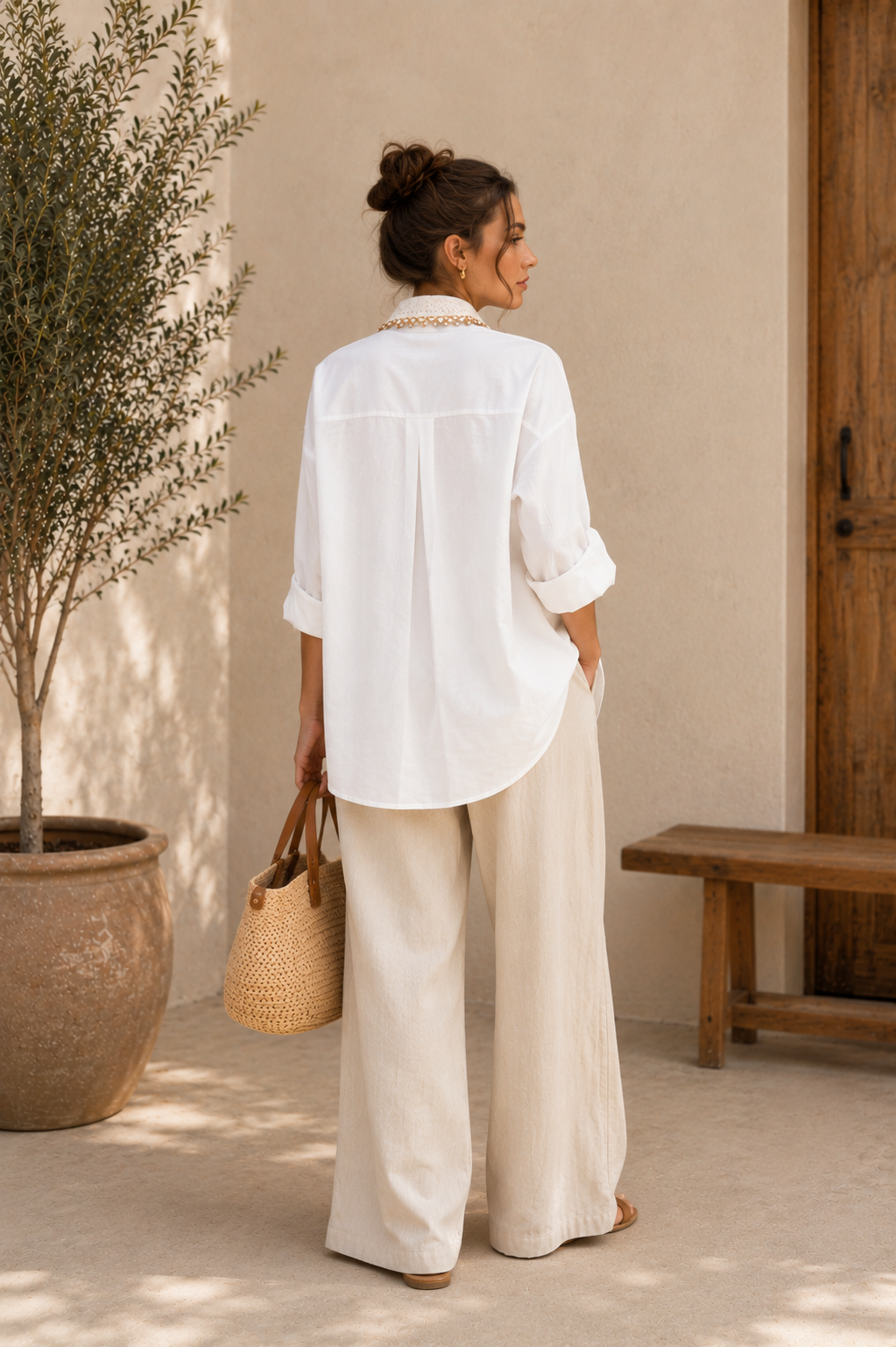 Linen with Crochet collar