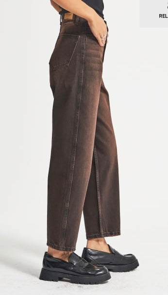 Washed Cocoa Tapered Jeans