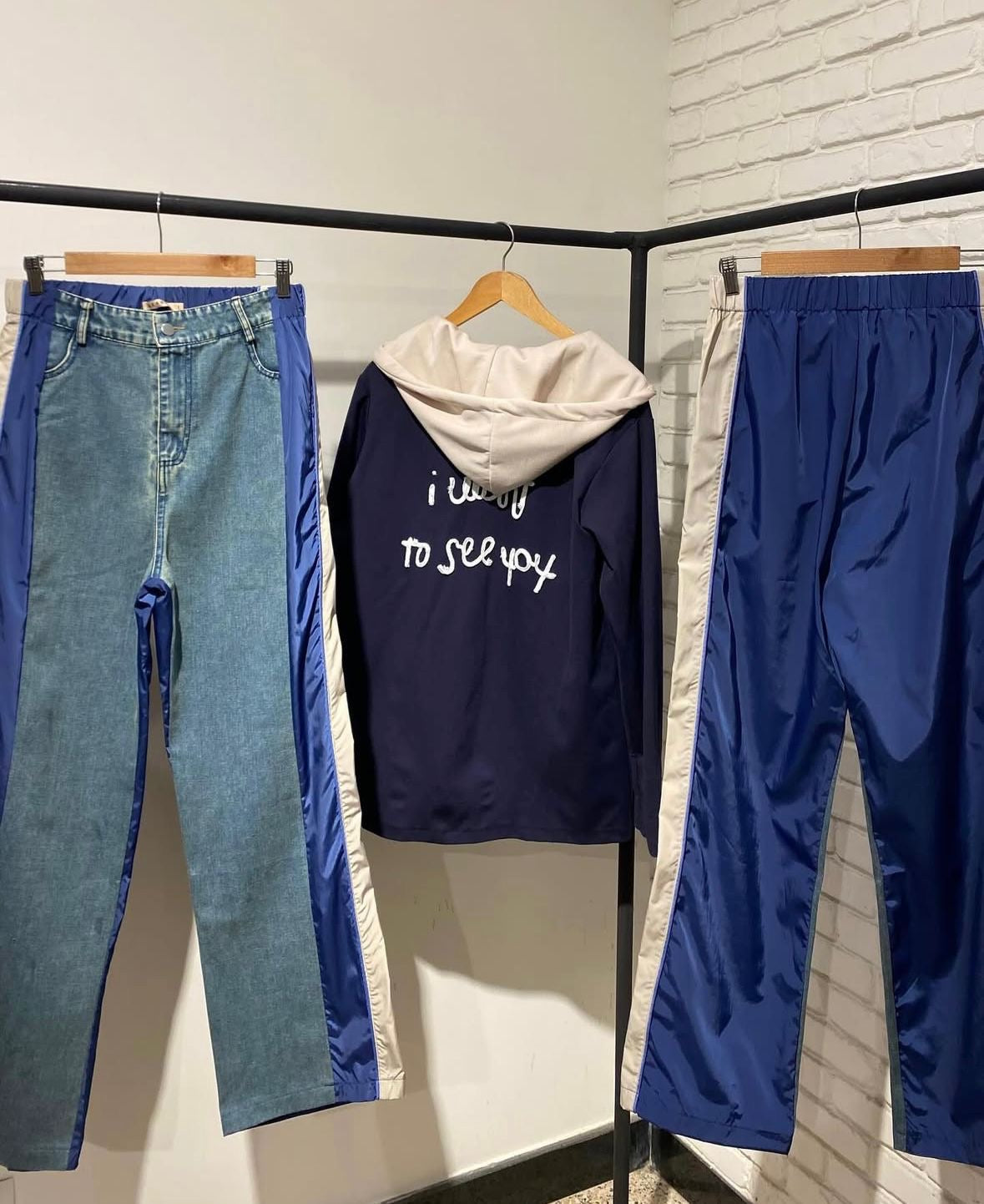 Contrast Wide-Leg Denim Pants