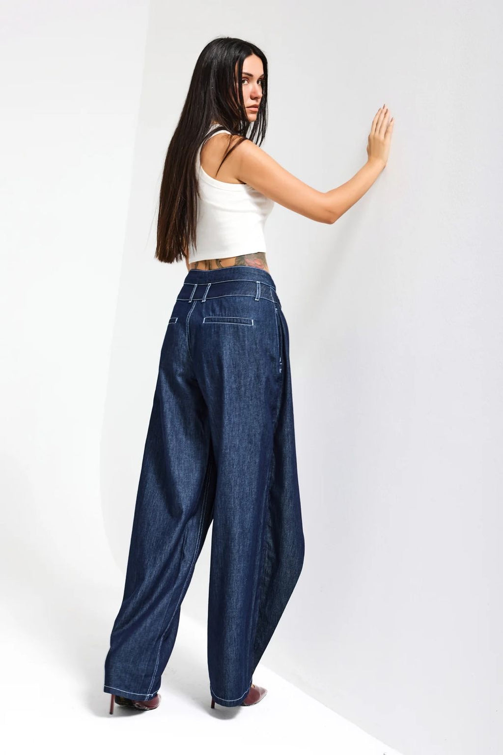 Dark denim Cross-Front Jeans