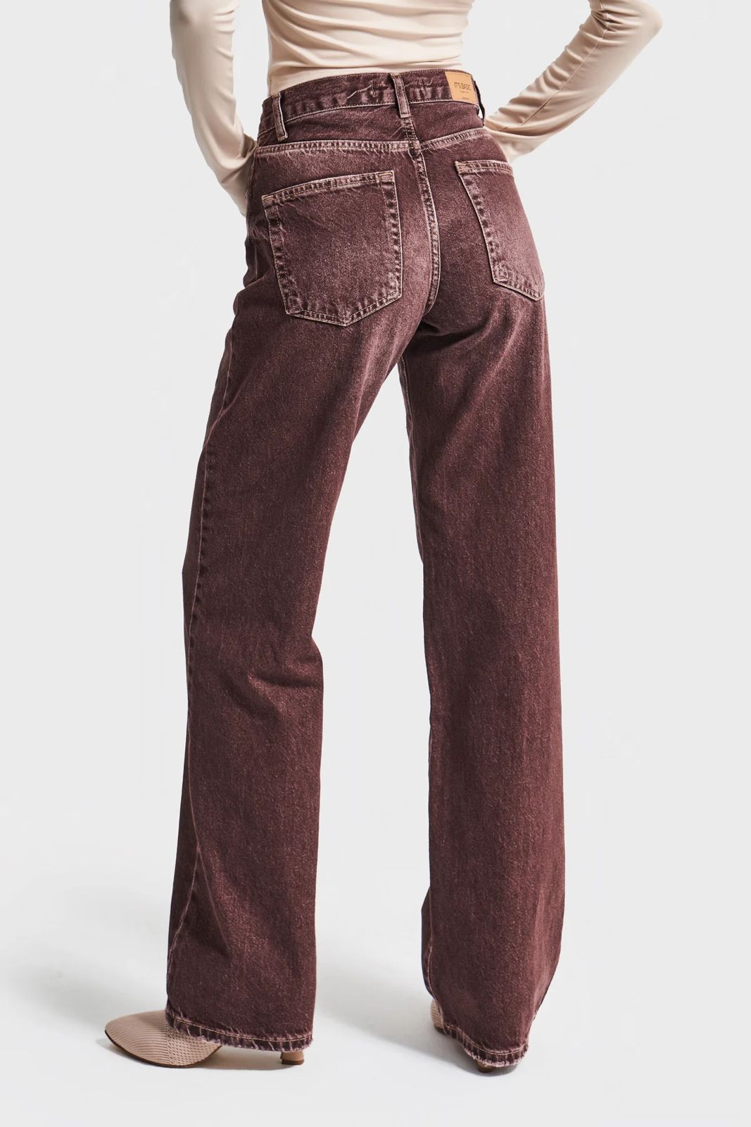 Washed Cocoa Straight-Leg Jeans