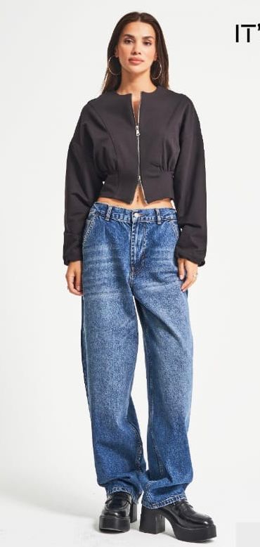 Black Structured Cropped Jacket